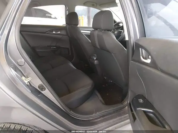 19XFC2F58HE209117 2017 HONDA CIVIC - Image 8