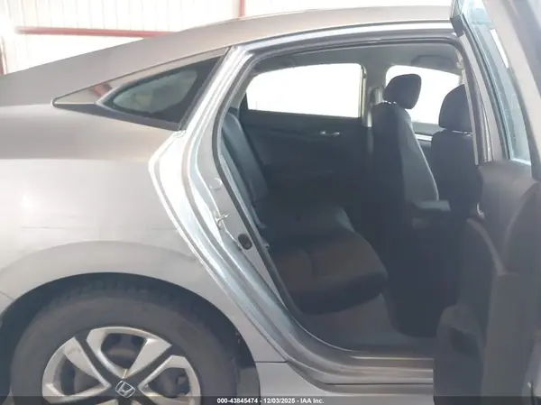 19XFC2F58HE223454 2017 HONDA CIVIC - Image 8