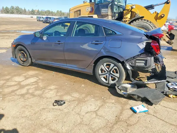 19XFC2F58JE001826 2018 HONDA CIVIC - Image 2