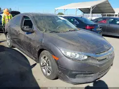 19XFC2F58JE002068 2018 HONDA CIVIC