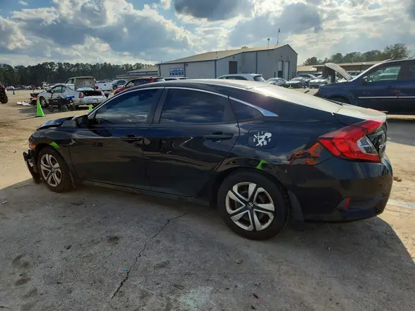 19XFC2F58JE006637 2018 HONDA CIVIC - Image 2