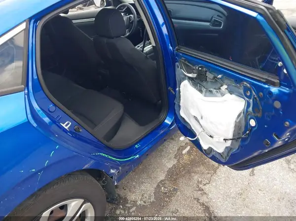 19XFC2F58JE006749 2018 HONDA CIVIC - Image 8