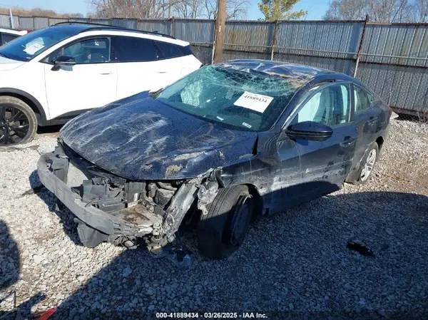 19XFC2F58JE016553 2018 HONDA CIVIC - Image 2