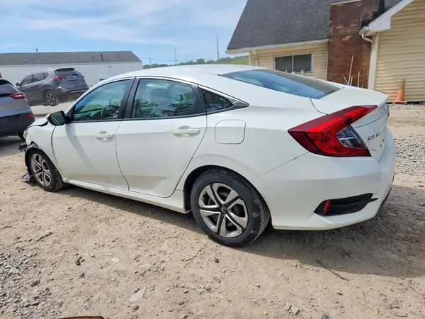 19XFC2F58JE017511 2018 HONDA CIVIC - Image 2