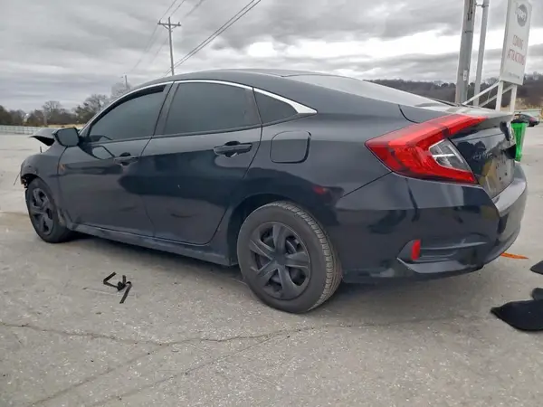 19XFC2F58JE020151 2018 HONDA CIVIC - Image 2