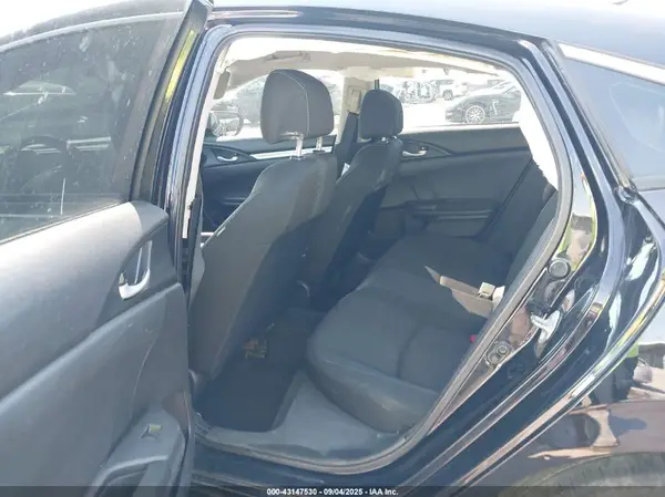 19XFC2F58JE022837 2018 HONDA CIVIC - Image 8