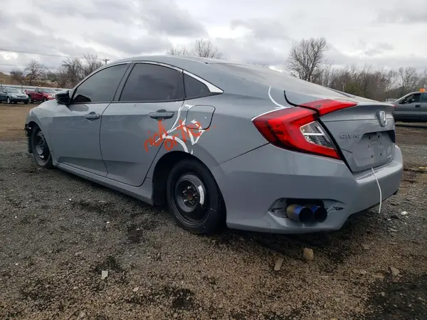 19XFC2F58JE025284 2018 HONDA CIVIC - Image 2