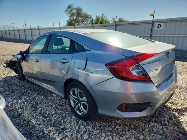19XFC2F58JE027729 2018 HONDA CIVIC - Image 2