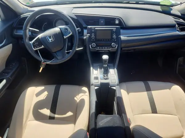 19XFC2F58JE031926 2018 HONDA CIVIC - Image 8