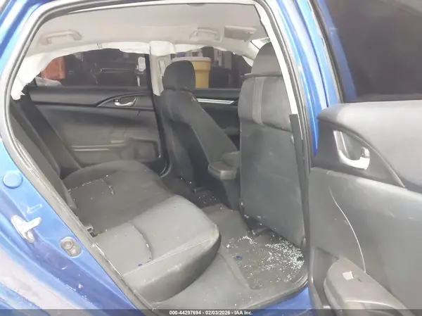 19XFC2F58JE033935 2018 HONDA CIVIC - Image 8