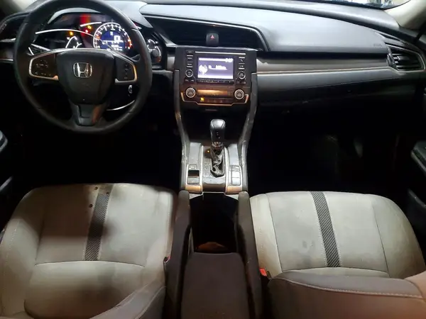 19XFC2F58JE034504 2018 HONDA CIVIC - Image 8