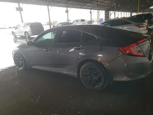 19XFC2F58JE041856 2018 HONDA CIVIC - Image 2