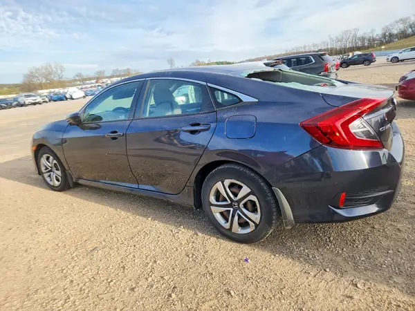 19XFC2F58JE042165 2018 HONDA CIVIC - Image 2