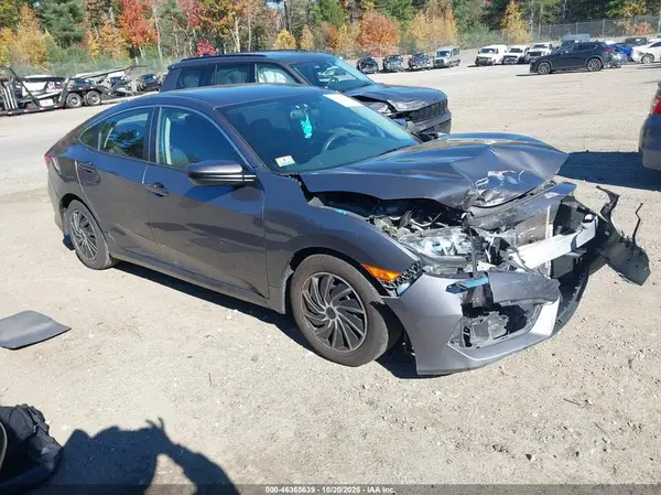 19XFC2F58JE202061 2018 HONDA CIVIC - Image 1