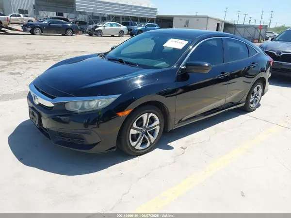 19XFC2F59GE014514 2016 HONDA CIVIC - Image 2