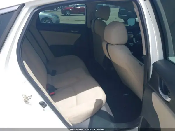 19XFC2F59GE043771 2016 HONDA CIVIC - Image 8