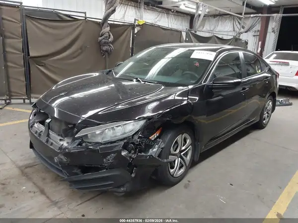 19XFC2F59GE080268 2016 HONDA CIVIC - Image 2