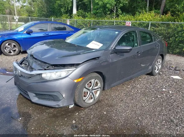 19XFC2F59HE019715 2017 HONDA CIVIC - Image 2
