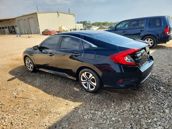 19XFC2F59HE068817 2017 HONDA CIVIC - Image 2