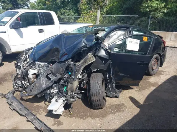 19XFC2F59HE206565 2017 HONDA CIVIC - Image 2