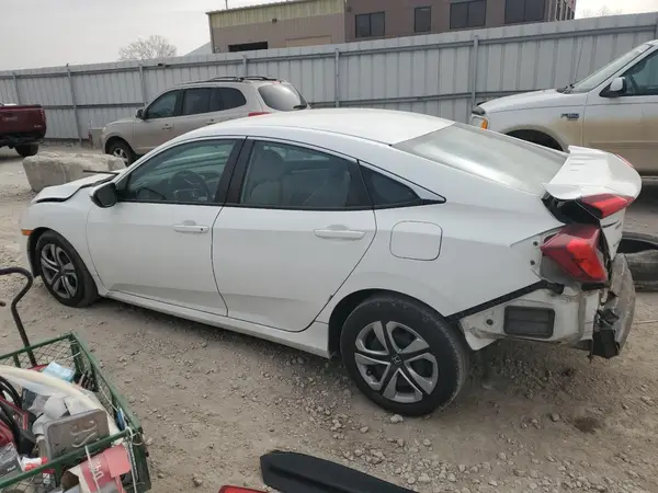 19XFC2F59JE002693 2018 HONDA CIVIC - Image 2