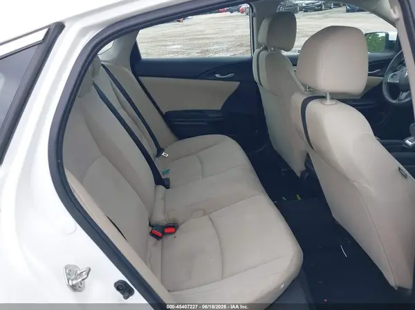 19XFC2F59JE010082 2018 HONDA CIVIC - Image 8