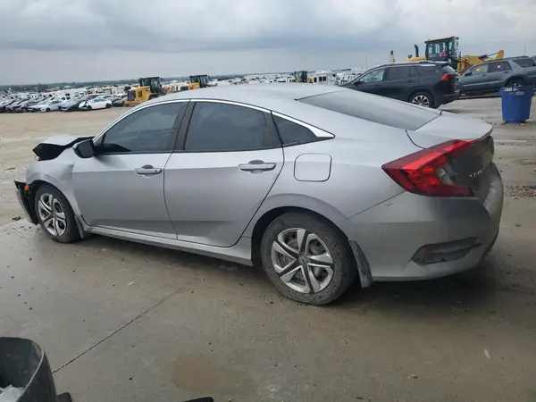 19XFC2F59JE011149 2018 HONDA CIVIC - Image 2