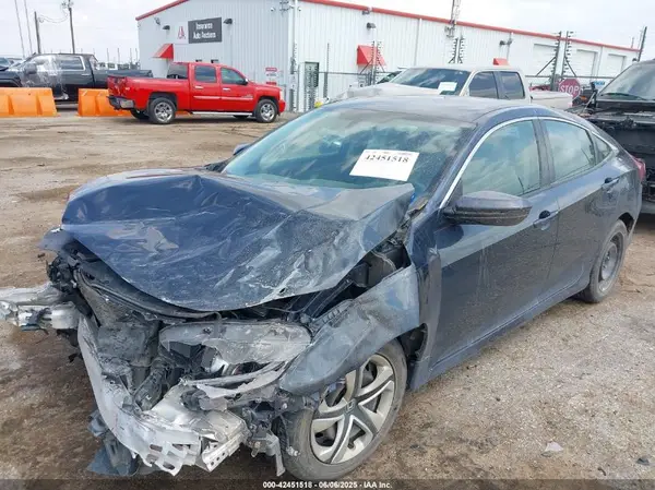 19XFC2F59JE012902 2018 HONDA CIVIC - Image 2