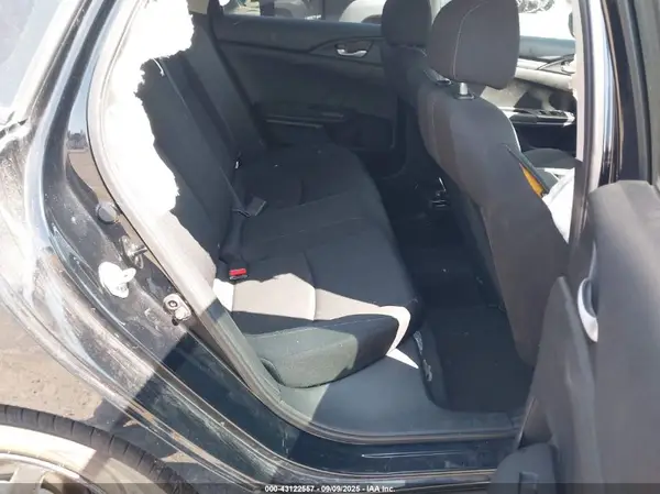 19XFC2F59JE013953 2018 HONDA CIVIC - Image 8