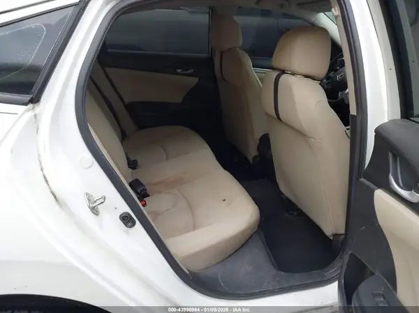 19XFC2F59JE015573 2018 HONDA CIVIC - Image 8
