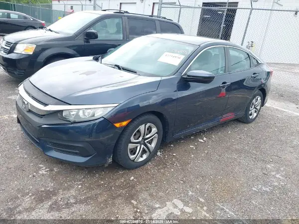 19XFC2F59JE016612 2018 HONDA CIVIC - Image 2