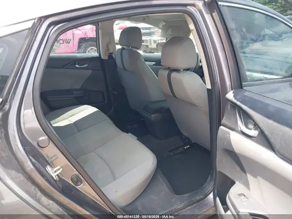 19XFC2F59JE018392 2018 HONDA CIVIC - Image 8