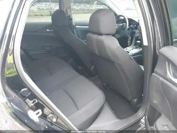 19XFC2F59JE032647 2018 HONDA CIVIC - Image 8