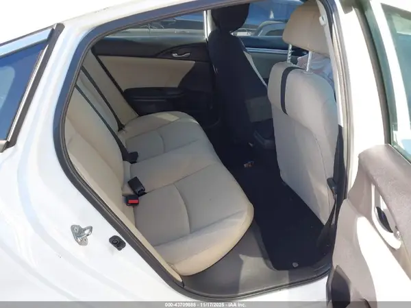 19XFC2F59JE202148 2018 HONDA CIVIC - Image 8
