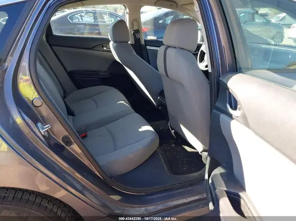 19XFC2F59JE206765 2018 HONDA CIVIC - Image 8