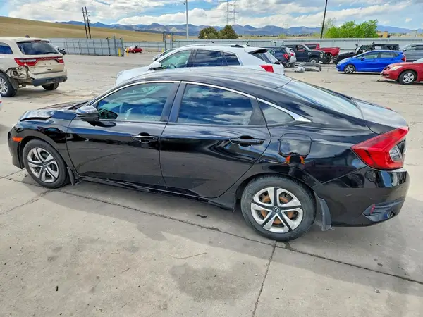 19XFC2F5XGE026770 2016 HONDA CIVIC - Image 2