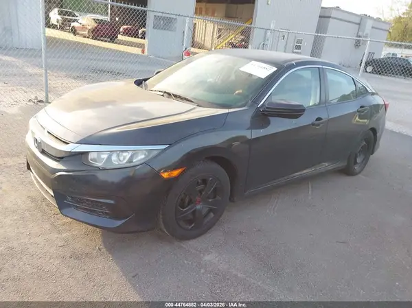 19XFC2F5XGE032021 2016 HONDA CIVIC - Image 2