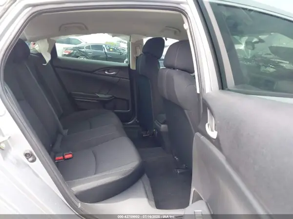 19XFC2F5XGE035596 2016 HONDA CIVIC - Image 8