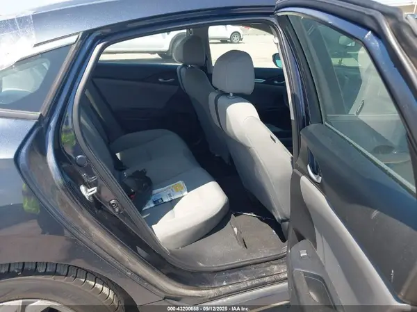 19XFC2F5XGE040507 2016 HONDA CIVIC - Image 8