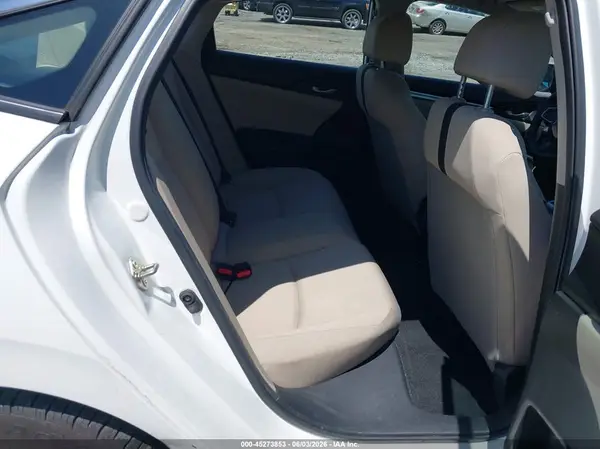 19XFC2F5XGE048512 2016 HONDA CIVIC - Image 8