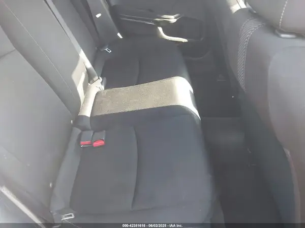 19XFC2F5XGE071689 2016 HONDA CIVIC - Image 8