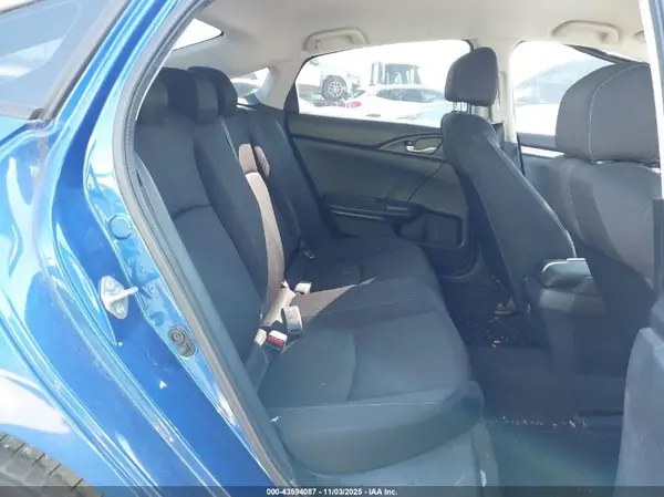 19XFC2F5XGE074026 2016 HONDA CIVIC - Image 8