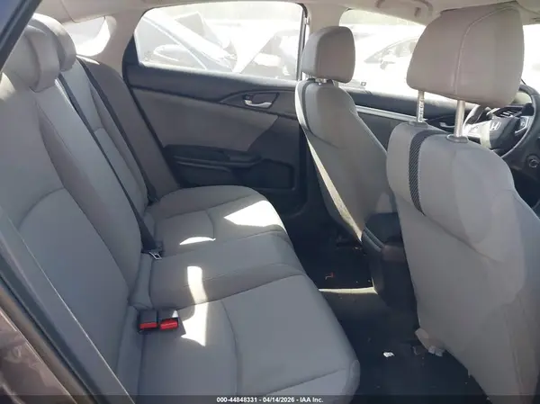 19XFC2F5XGE079050 2016 HONDA CIVIC - Image 8