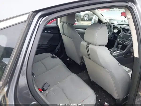 19XFC2F5XGE084264 2016 HONDA CIVIC - Image 8