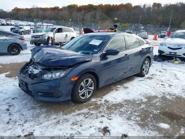 19XFC2F5XGE087763 2016 HONDA CIVIC - Image 2