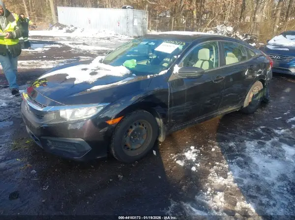 19XFC2F5XGE092221 2016 HONDA CIVIC - Image 2
