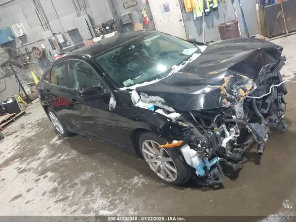 19XFC2F5XGE200501 2016 HONDA CIVIC - Image 1