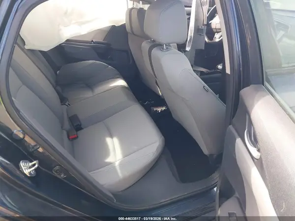 19XFC2F5XGE202409 2016 HONDA CIVIC - Image 8