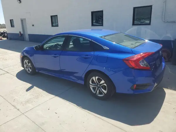 19XFC2F5XGE203592 2016 HONDA CIVIC - Image 2