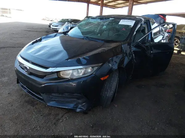 19XFC2F5XGE216892 2016 HONDA CIVIC - Image 2